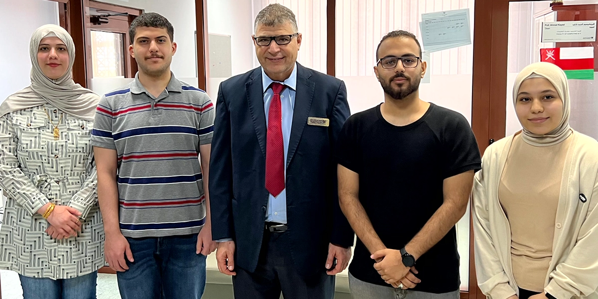 A group of international students join the faculty of C&IT