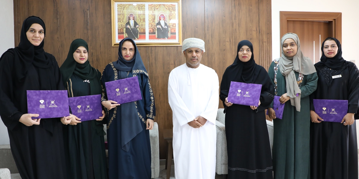 The VC of Sohar University honors the distinguished female employees among the list of MOHERI