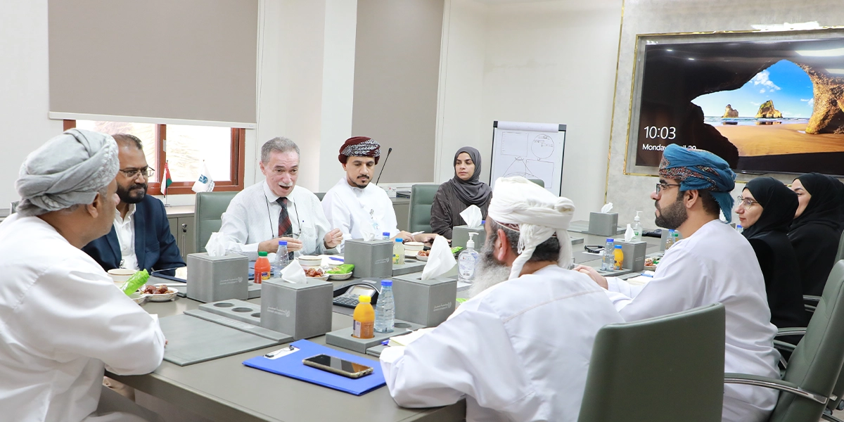 Sohar University and Environment Authority holds meeting
