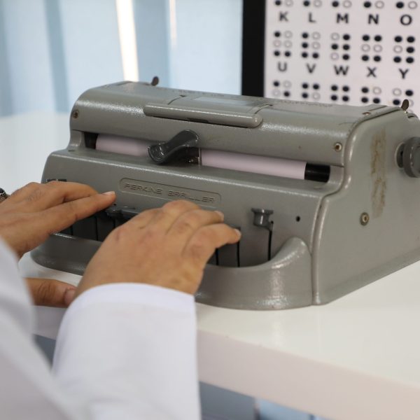 Accessible Learning Lab for Blind Students